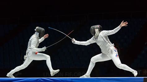 Le specialità, le regole fondamentali, le curiosità tecniche ed atletiche nel corso delle competizioni olimpiche. Trieste città della scherma, dal 1° al 4 giugno. Ospite d ...