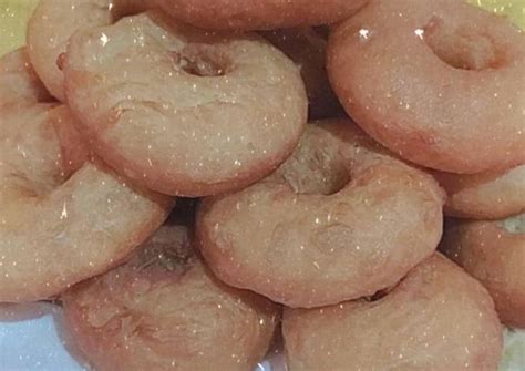 Karena banyak sekali pertanyaan yang datang kepada resep papa apakah donat bisa lembut menggunakan sp? Resep Donat kentang Jadoel oleh Nellza Azzira Aurora - Cookpad