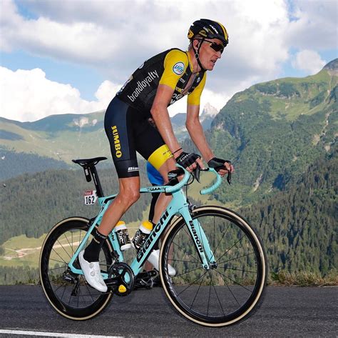 Robert gesink made bike racing his career, and he has had one heck of a good time of it so far. Robert Gesink