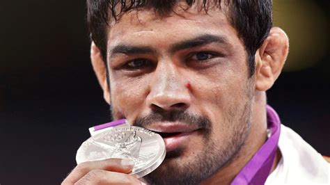 166 cm (5 ft 5 in) country: Sushil Kumar