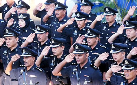 Dokumentari khas raja berjiwa rakyat. Polis dan Rakyat Berpisah Tiada