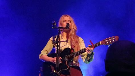Sol heilo from the celebrated band katzenjammer has brought a bunch of her instruments with her into. Sol Heilo LONDON IS TROUBLE 16.02.2018 UT Connewitz ...