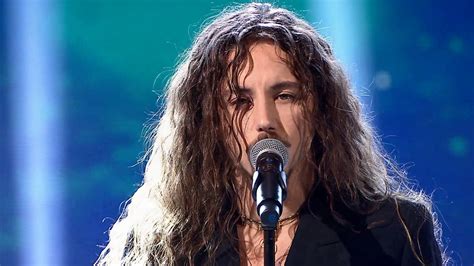 Zadowolenia na twitterze nie krył prezes tvp, jacek kurski. Jaka to melodia? - Michał Szpak - Jaskółka uwięziona ...
