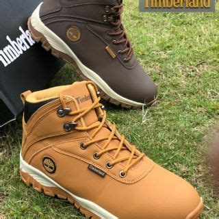 Bagi mereka yang bertualang, timberland menawarkan pelbagai jenis kasut hiking. Timberland Boot / Yellow Boots Timberland/ Kasut ...