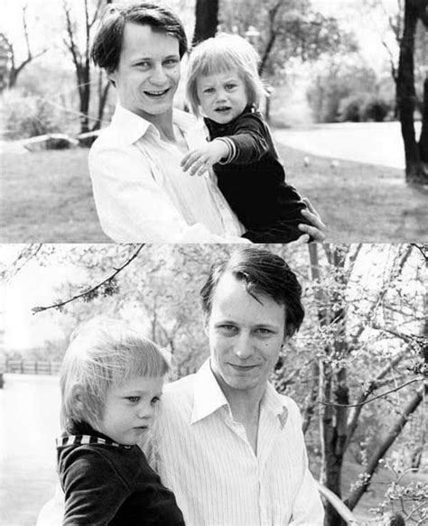 Stellan skarsgård, 13 июня 1951 • 69 лет. Stellan Skarsgård and a young Alexander Skarsgård, 1978 ...