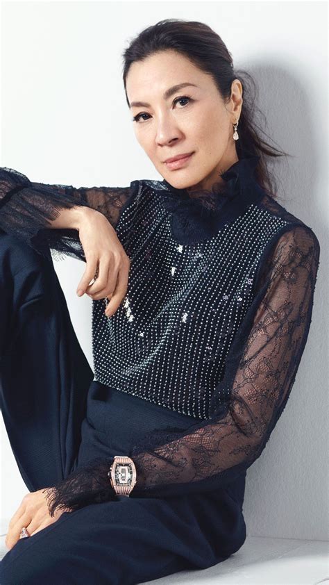Michelle yeoh is a malaysian actress, model and producer. Pin by Chuah Kiat on M.G | Michelle yeoh, Michelle, Star ...