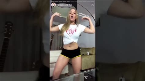 Maybe you would like to learn more about one of these? LUISA SONZA DANÇANDO PABLLO VITTAR - Corpo Sensual - YouTube