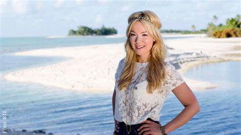 Label qs:len,adam and eve in paradise (the fall). TV Time - Adam sucht Eva - Gestrandet im Paradies (TVShow ...