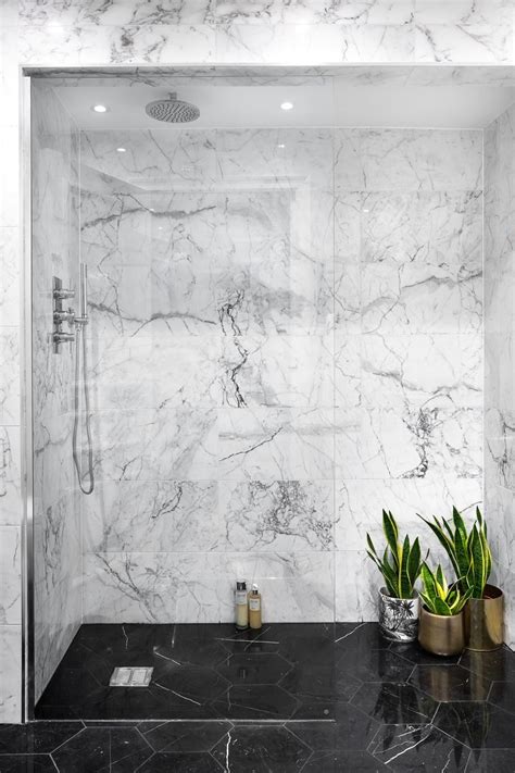 Modern rose gold black white marble scallop shower curtain. Master Marble Walk-In Shower Room, #marble #master #Room # ...