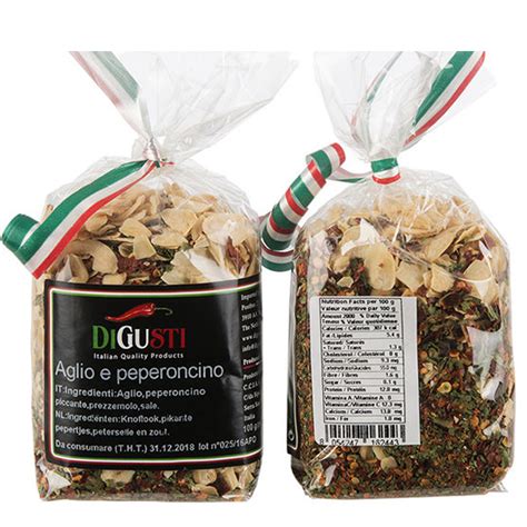 Piatto molto semplice da preparare e dal sapore delicato. Verfijnde Aglio, olio e peperoncino kruiden - DiGusti ...