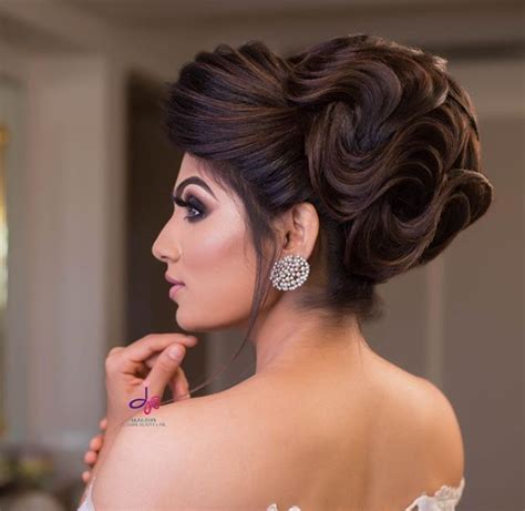 Hair is a very personal matter be it for men or women. Bridal Hairstyles Ideas For Reception - 2019 Trendy ...