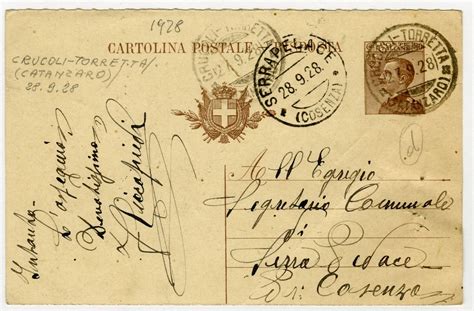 If you plan to send your letter by traditional mail, you should write the address on the envelope as: Italian envelope