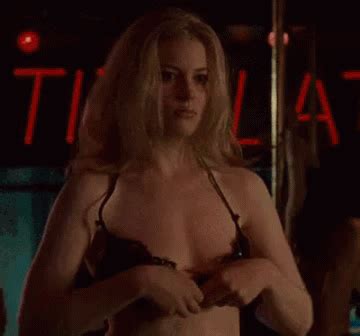 Enjoy our hd porno videos on any device of your choosing! Gillian Jacobs - Imgflip