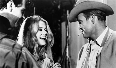 She is best known for such movies as barefoot in the park (1967). TV-Programm: Jane Fonda & Ein Mann wird gejagt (arte ...