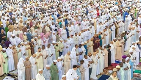 Gulei tempoyak ikan mayong deroyan. Ini Penyebab Arab Saudi Hari Raya Lebih Dulu dari ...