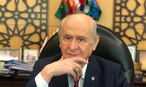Sevilen şarkılar türküler devlet bahçeli̇'nin sevdiği şarkı ve türkülerden oluşturulan listeye ulaşmak ve parçaları dinlemek için tıklayınız. Devlet Bahçeli Ayasofya yüzüğü yaptırdı