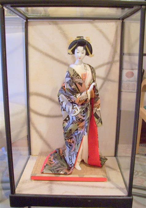 Get great deals on ebay! Vintage Japanese Geisha Doll Figure Kimono with Glass Case ...