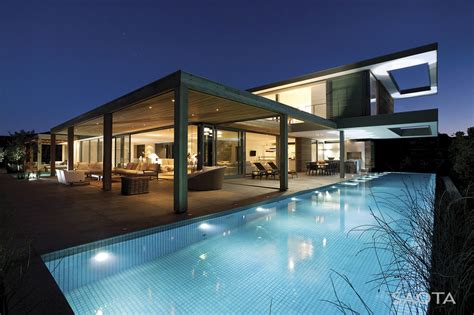 Contemporary Beachfront Home In South Africa | iDesignArch ...