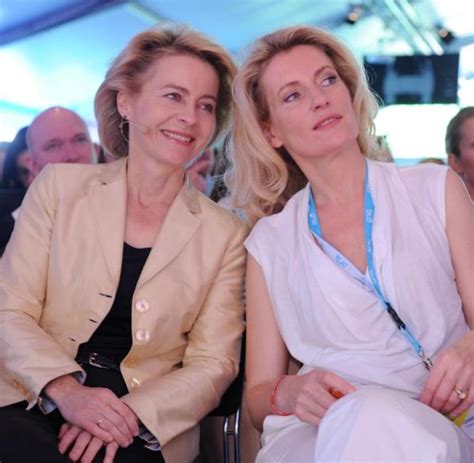 View all maria furtwängler movies. Maria Furtwängler und Ursula von der Leyen singen zusammen ...