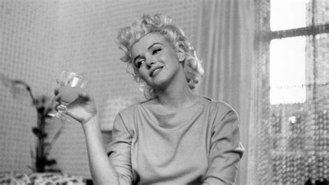 Check out full gallery with 2230 pictures of marilyn monroe. Dinge, die Sie über Marilyn Monroes mysteriösen Tod nicht ...