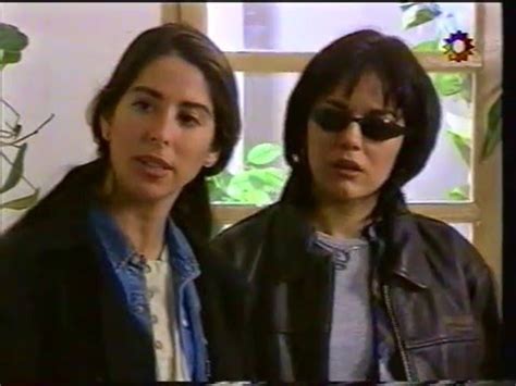 *1994 adrián suar and fernando blanco join forces to produce a pilot episode of tv series project a technically innovative production, written, starred and produced by suar, poliladrón focused on a. Poliladron, una historia de amor - Capitulo 43 - YouTube