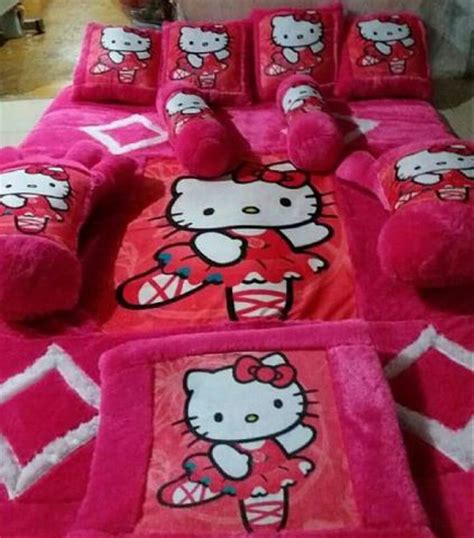 Ukuran karpet bulu karakter : Download Gambar Karpet Karakter Hello Kitty Terbaru ...