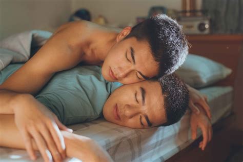 Netflix always goes big with new releases in december. Sexy Movies on Netflix in December 2020 | POPSUGAR ...