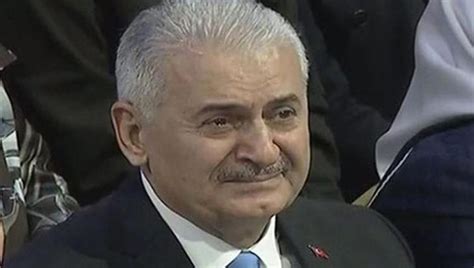 Başbakan binali yıldırım'ın oğlu erkam yıldırım'ı singapur'da kumar oynarken görüntüleyen sözcü gazetesinin haberine tekzip geldi. Binali Yıldırım, kumarcı oğlu ve bıldır yenilen hurmalar ...