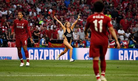 The model who ran on to the pitch during last night's champions league final wearing nothing but a tiny swimsuit and a pair of trainers has revealed why she did it. Who is Champions League final streaker? Meet gorgeous ...