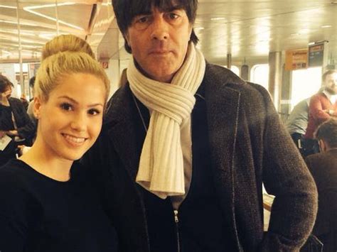 Diese statistik zeigt die erfolge von joachim löw in seiner gesamten trainerkarriere in allen wettbewerben. Total begeistert: Angelina Heger ist ein Jogi-Fan ...