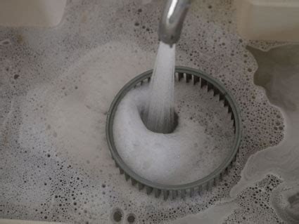 8:19 にくまん nikuman 50 155 просмотров. キッチンシンク「止水フタ」があれば、シンク丸ごと漂白が ...