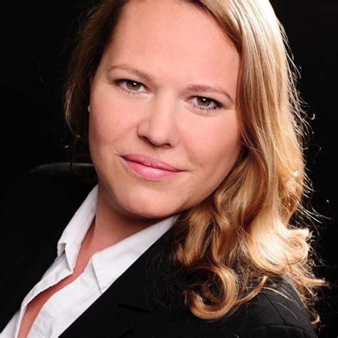 (2014), kroymann (2017) and neo magazin (2013). Julia Becker - Key Account Manager Contracting ...