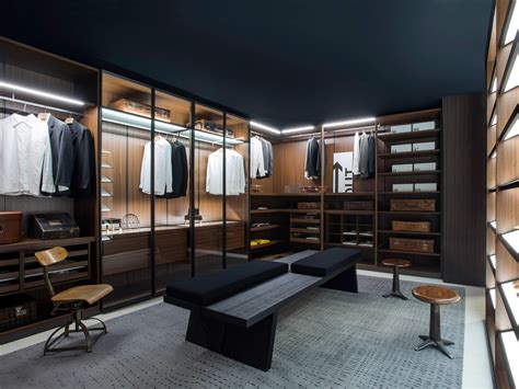 Spying on two beauties in the beach cabin. Storage Dressing Room & designer furniture | Architonic