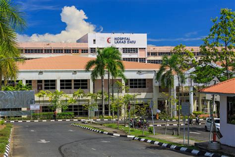 Waktu sholat hari ini di malaysia akan dimulai pada. 4 siblings held for 'stealing' PUI father's body from ...