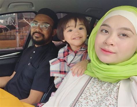 Melihat anak yang tertekan dan tidak mahu ayahnya, si ibu bangun dan mendapatkan anaknya. Adira akan pertahankan hak penjagaan anak jika teruskan ...