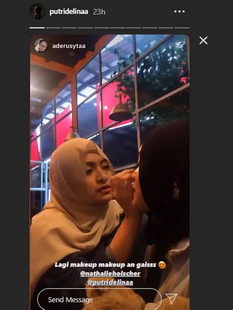 Kalian bisa melihat video nathalie holscher twitter 20 detik ini yang sudah admin sediakan di atas berikut adalah ulasan yang bisa admin bahas mengenai hal viral video nathalie holscher dan. Pacari Sule, Nathalie Holscher Mesra dengan Putri Delina