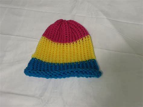 Esto quiere decir que un sujeto pansexual puede entablar relaciones románticas con mujeres. 9-inch Pansexual Flag Beanie No Brim by Close Knit Pride ...