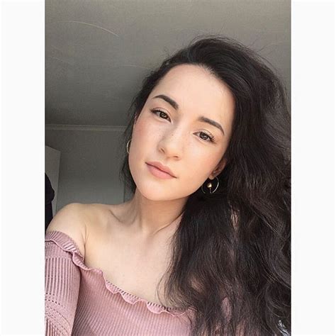 Jessie mei li has only been acting professionally for a few years but she's already getting lots of praise. Jessie Mei Li | Pretty people, Jessie, Beautiful people