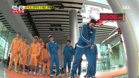 Which team do you like better? 런닝맨 Running man Ep.166 #32(2) - YouTube