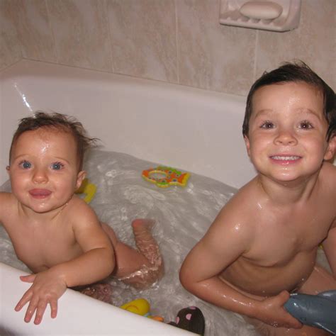 Bathing toddler and infant at the same time. Coed Baths: When Does it Go From Cute to Creepy? | Parenting