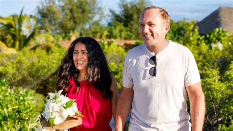 Chupa mas o meu caralho,que e mais belo do mundo. Salma Hayeks Mann überrascht sie mit zweiter Hochzeit ...