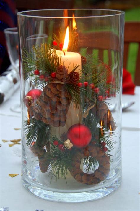 Candles are a must over the holidays and these rustic pinecone mason jars make the perfect this sign (believe it or not) is actually a diy project and you can make it yourself! 18 Christmas Centerpieces Decoration Ideas Which Brings The Entire Family Together - Diy & Decor ...