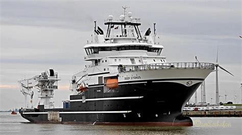 For more anc highlights, click the link below. Windpark Versorger DEEP CYGNUS inbound Emden offshore supply tug LACV8 I... in 2020 | Offshore ...
