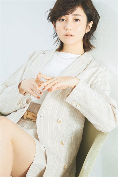 Search for text in url. 木村文乃、ショートパンツでスラリ美脚披露 - モデルプレス