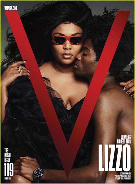 Lizzo is baring it all on the 'gram for a good cause. Lizzo Opens Up About Body Image & Fighting For ...