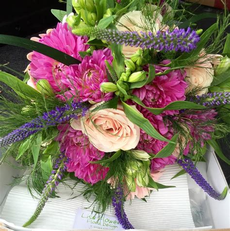 Sep 14, 2021 · in an emotional instagram post she wrote: Lisa Flowers Floral Design, 07900 881867 - Trusted Florist ...