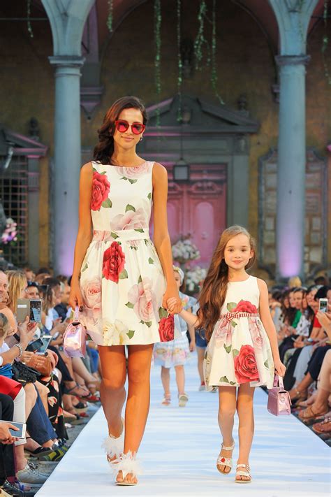 Kids fashion is not only to make kids feel free and comfortable but to look unique and stylish too. MONNALISA SPRING SUMMER 2018 FASHION SHOW - RUNWAY #Monnalisa #SS2018 #Runway #Catwalk # ...