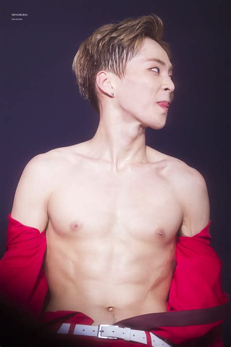 Suho, xiumin exo (엑소) currently consists of 9 members: Just 20+ Pictures Of EXO's Xiumin's Ripped Bod To ...
