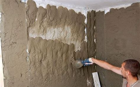Dinding simen boleh memberi rumah anda merasa moden yang anda mungkin dapati menarik, tetapi dinding simen dapat membuatnya sukar untuk menggantung gambar atau hiasan dinding. Dinding plaster dengan mortar simen: bagaimana untuk ...