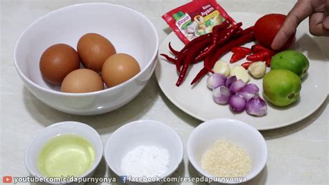 Resep balado telur sendiri cukup dikenal masyarakat indonesia saat ini. Resep Telur Ceplok Sambal Balado ! Bikin Ini Jadi Lauk ...